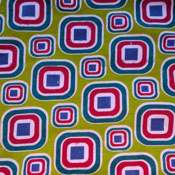 Retro Pop Geometric Print Dress – Bright & Playful Style 4T - Picture 3 of 4